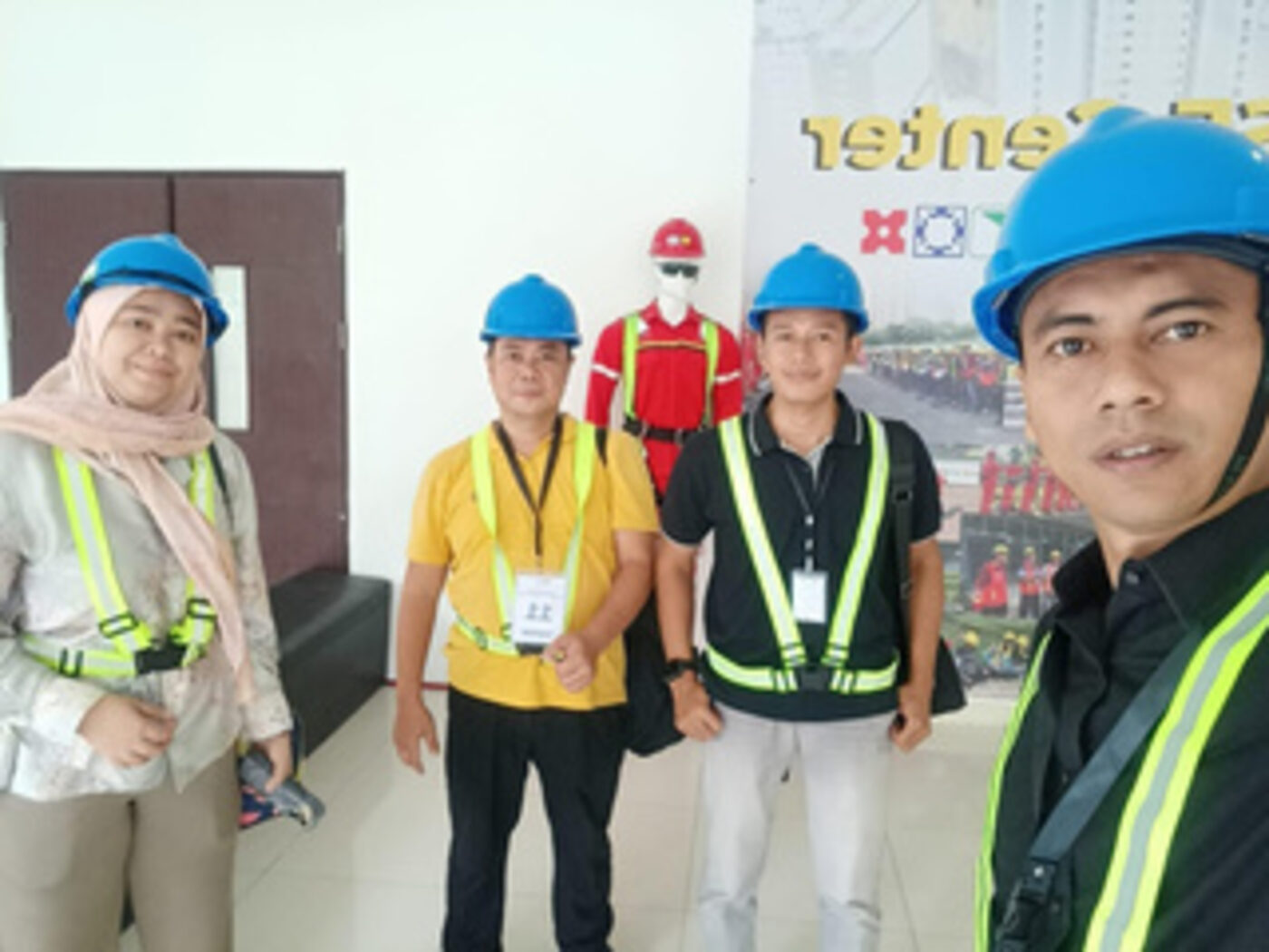 Manpower — Petugas Lapangan