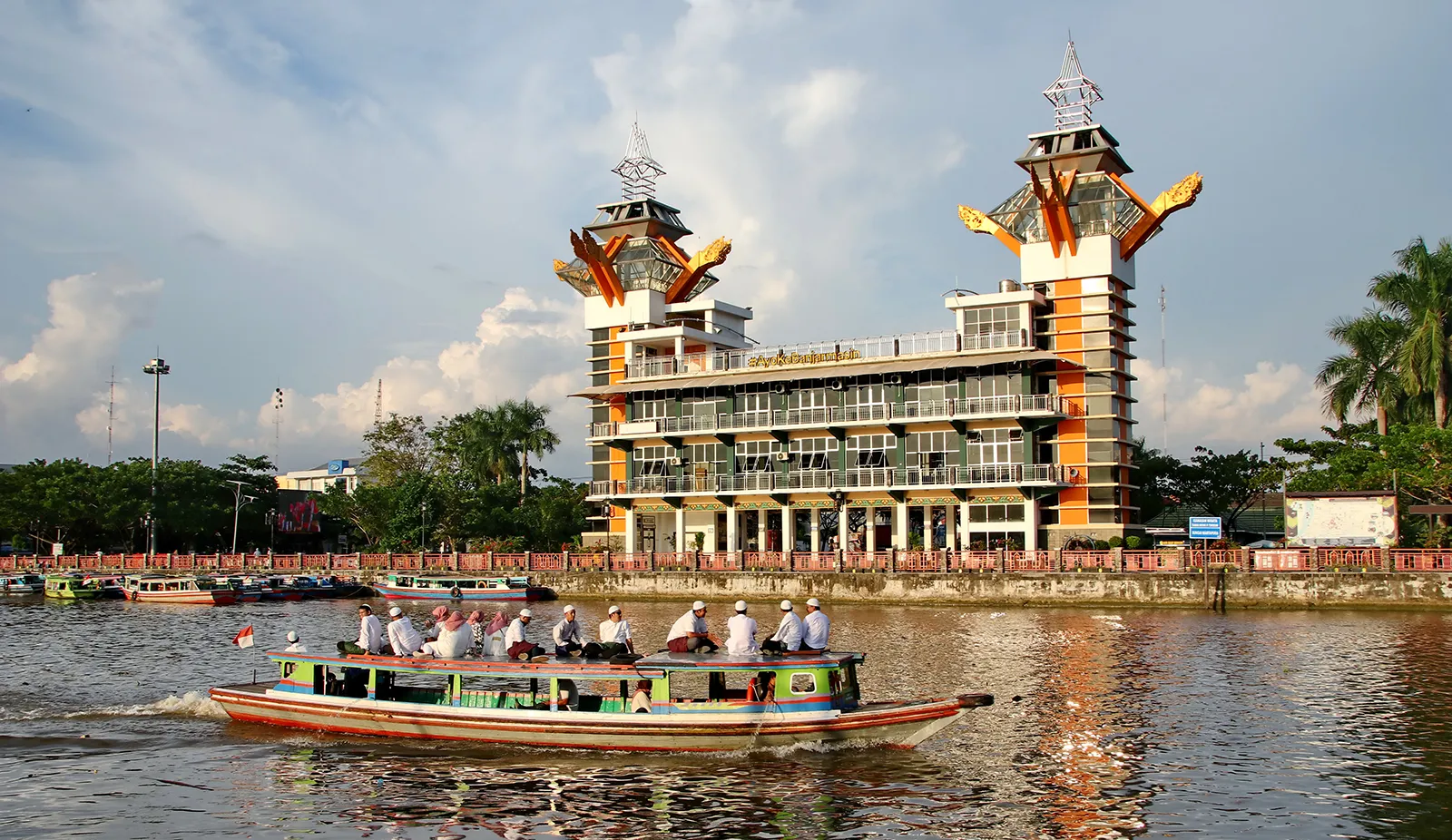 jakarta-kalimantan selatan