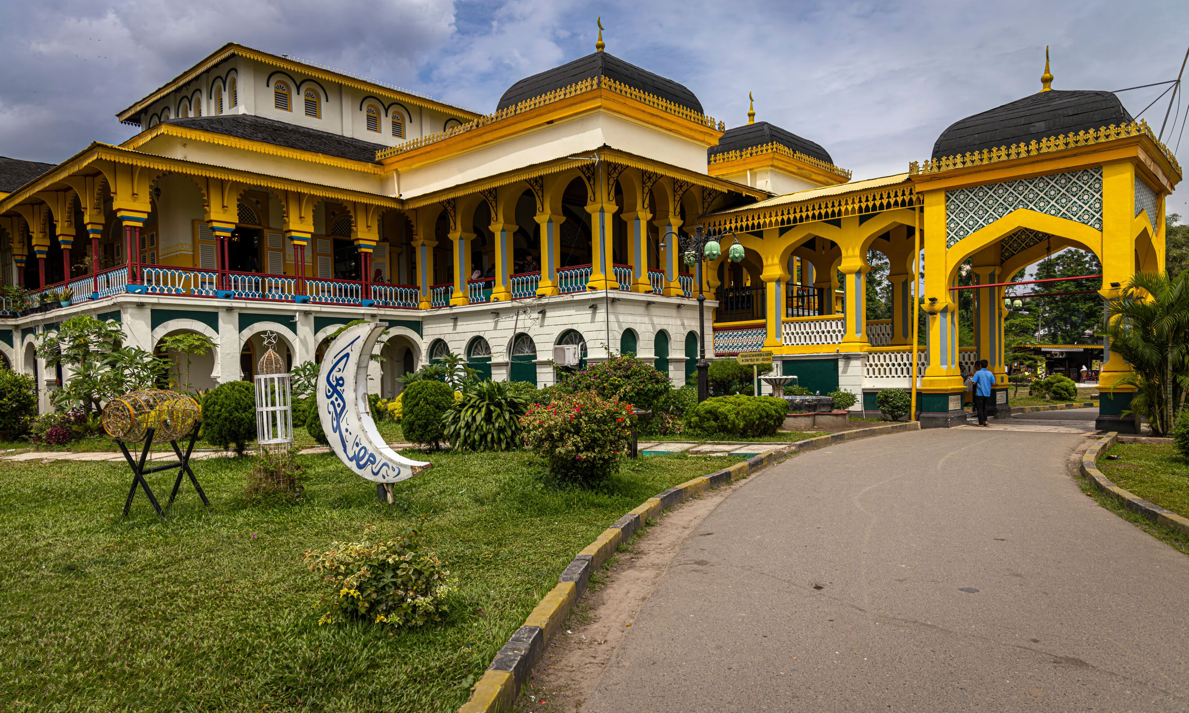 surabaya-sumatera utara