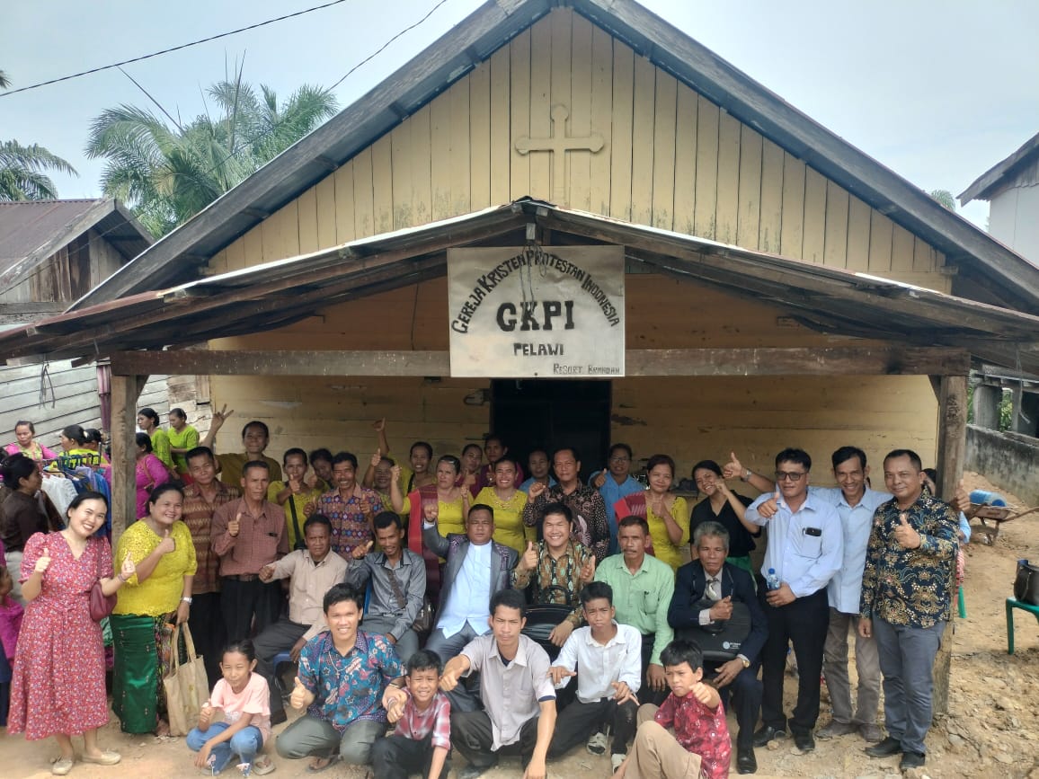 PAGARAN GKPI RESORT GEBANG,SEBELUM PEMBONGKARAN GEREJA LAMA